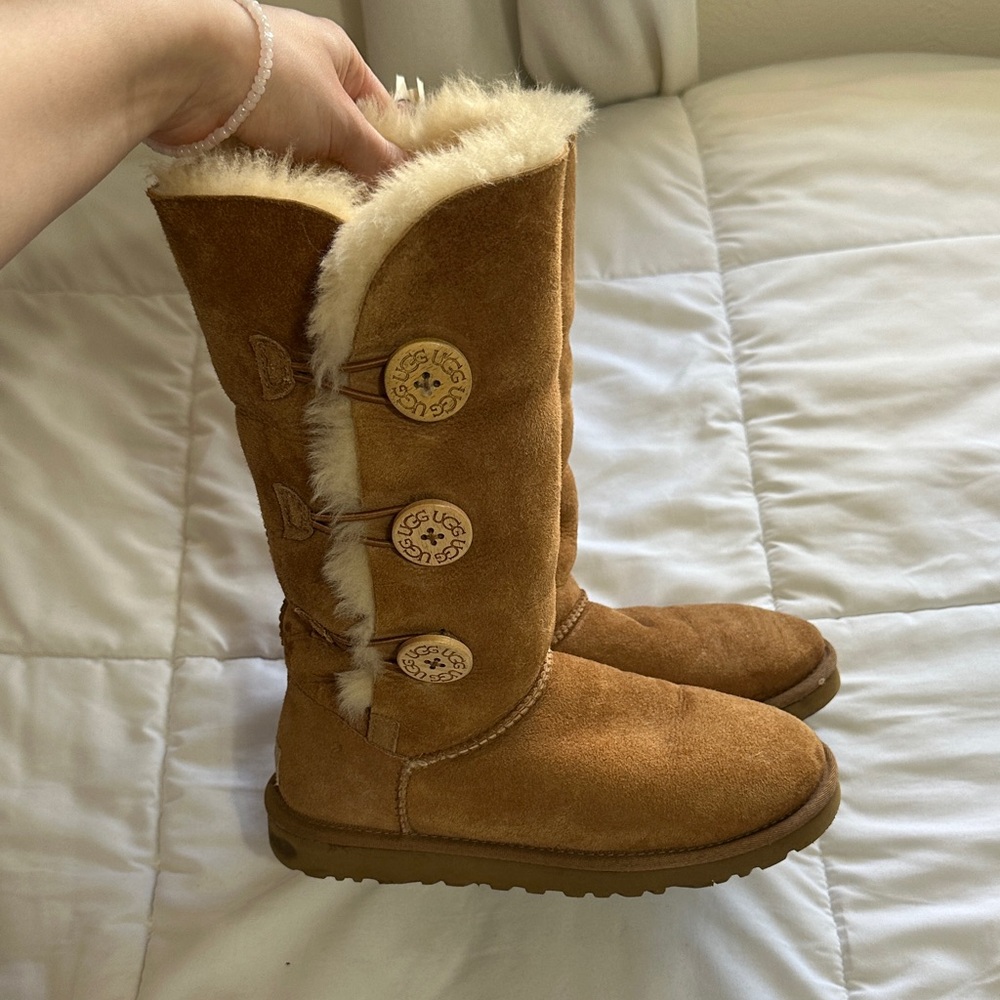 Women's UGG Tall Tan Boots